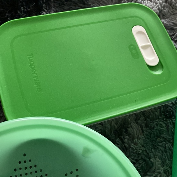 Tupperware bundle - Picture 2 of 9